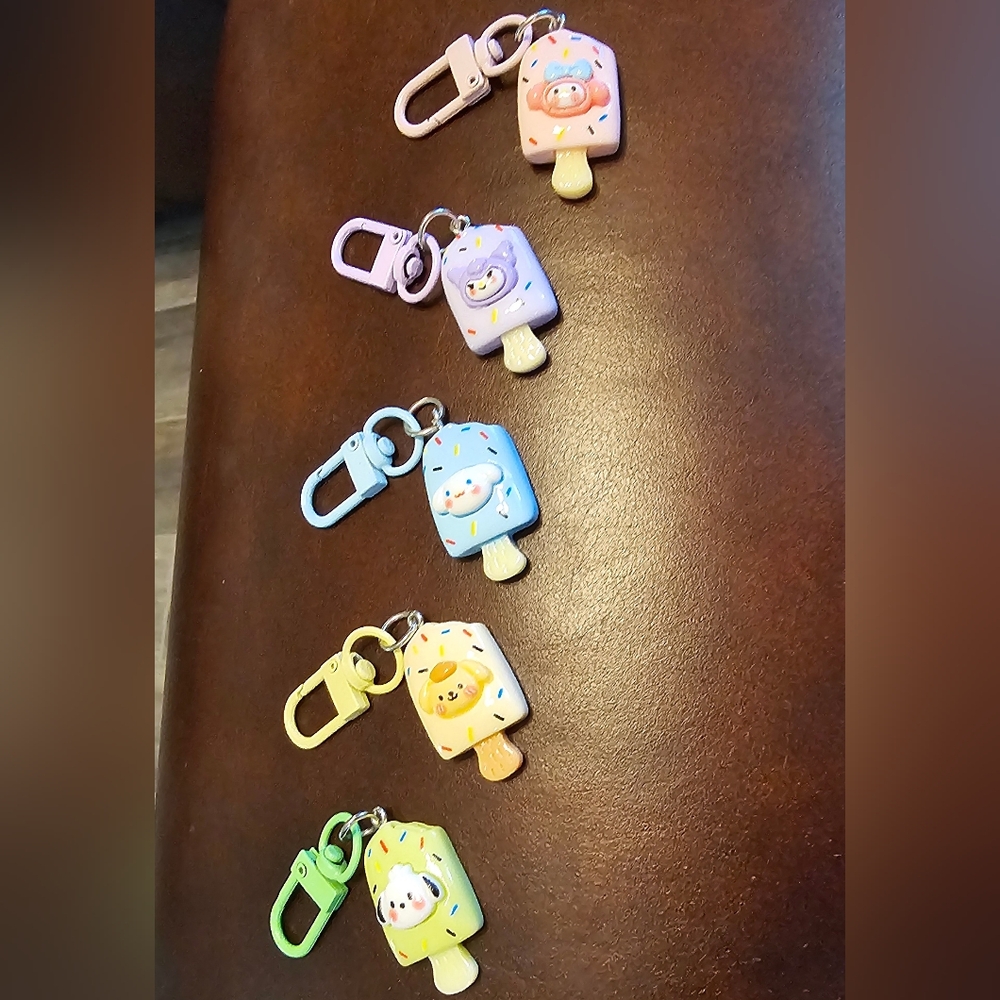 Sanrio Characters on Ice Cream Popsicles Keychain Purse Charms Set of Five New - Picture 2 of 6